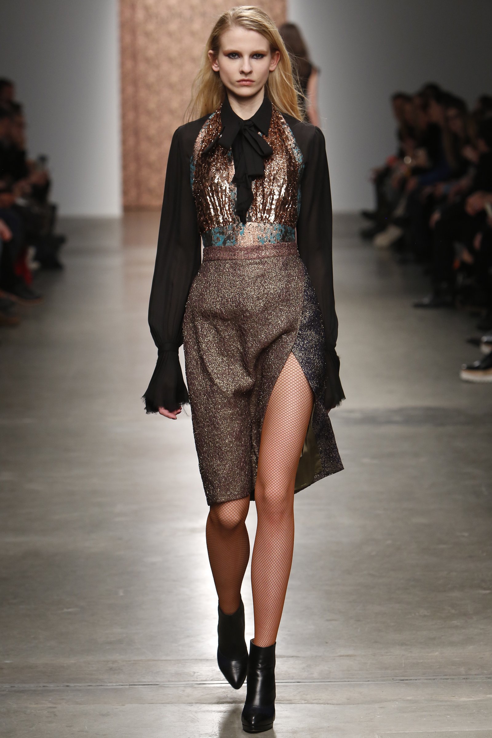 Fall/Winter 2015 Look 22